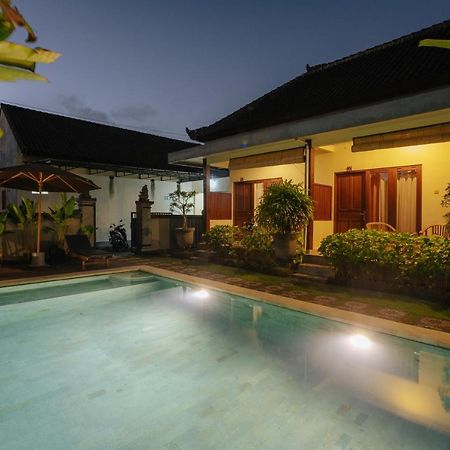 Bubu Canggu Guesthouse エクステリア 写真