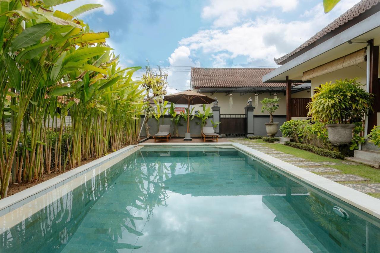 Bubu Canggu Guesthouse エクステリア 写真
