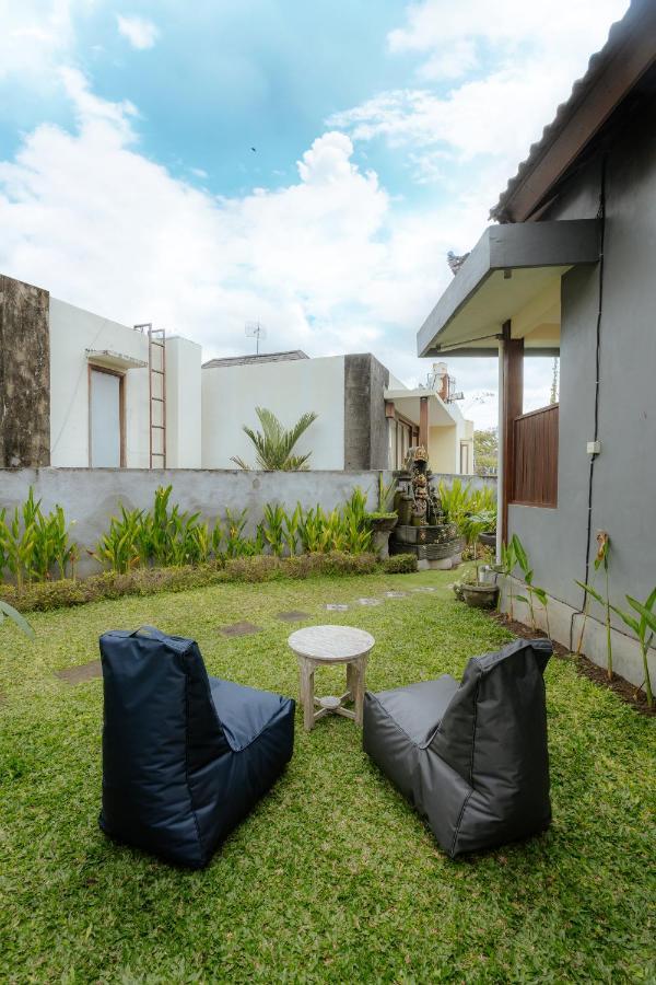 Bubu Canggu Guesthouse エクステリア 写真