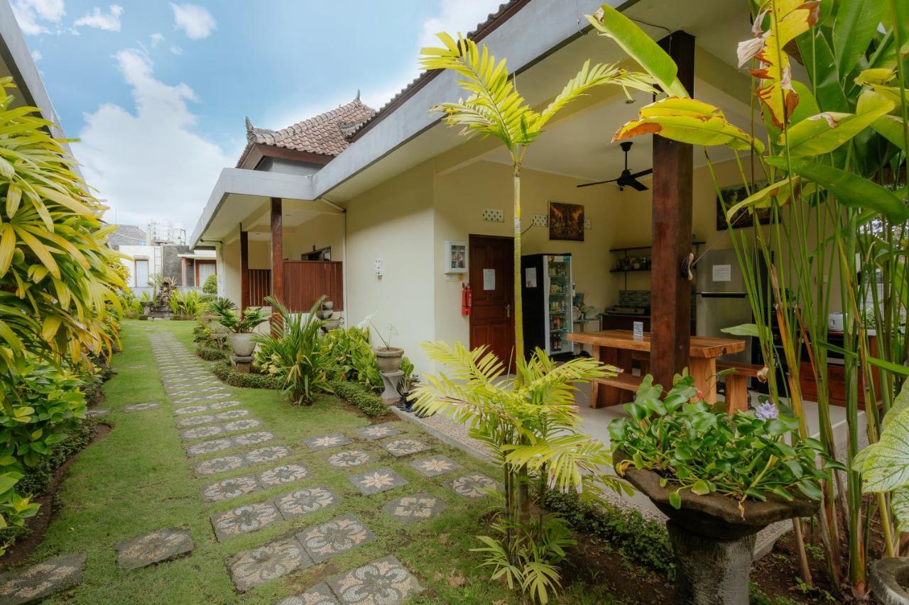 Bubu Canggu Guesthouse エクステリア 写真